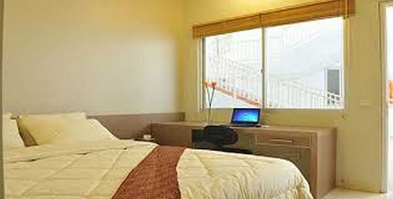 Hotel Legreen Senayan